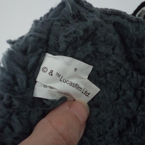 Star Wars 2017 Darth Vader Target M/L Warm House Slippers Sticky Friction Dots - Picture 9 of 12